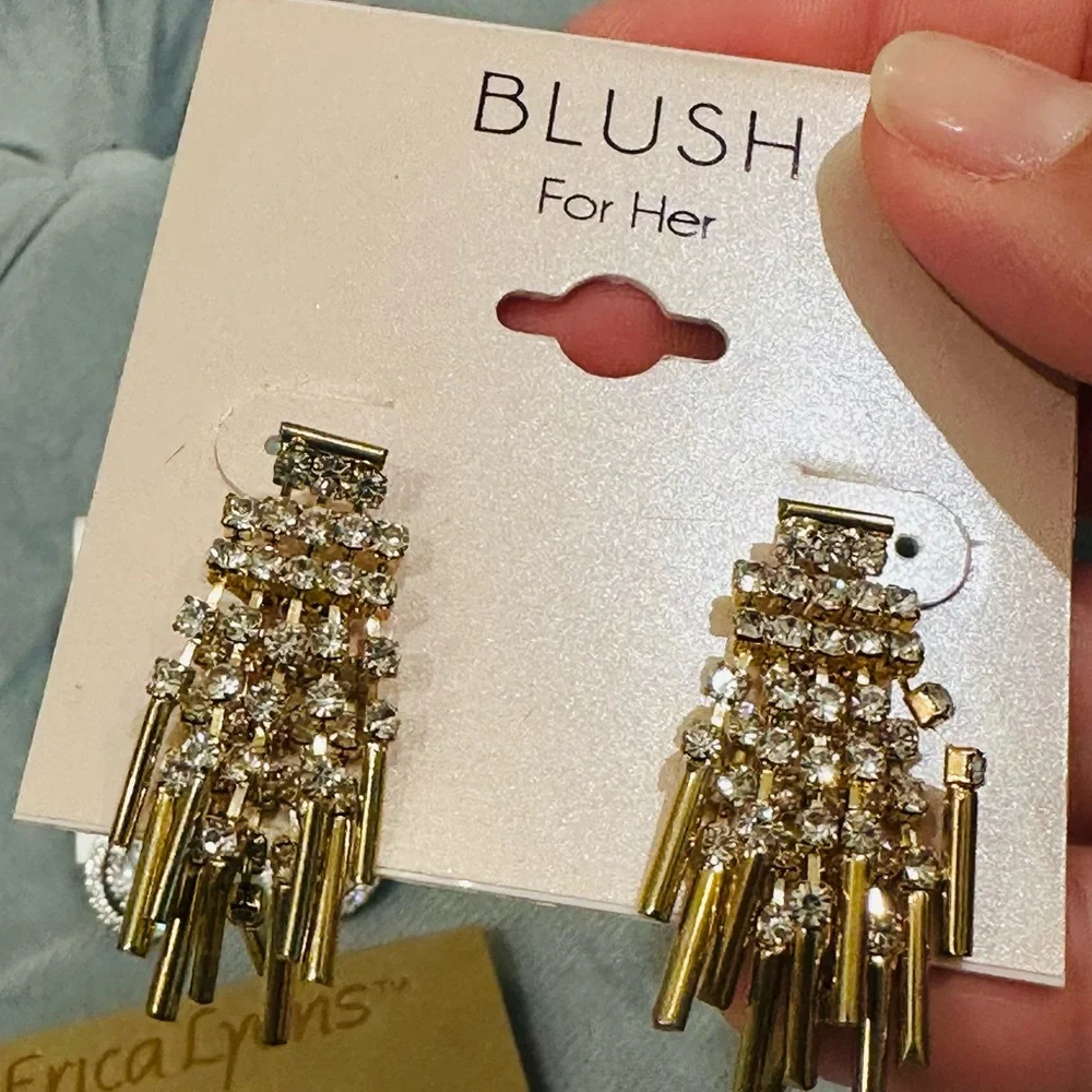 Earring Glam - Picture 4 of 5